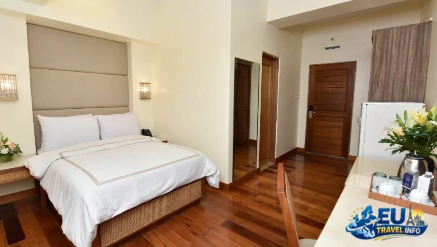 Where to Stay Finding a Bed for Your Budget