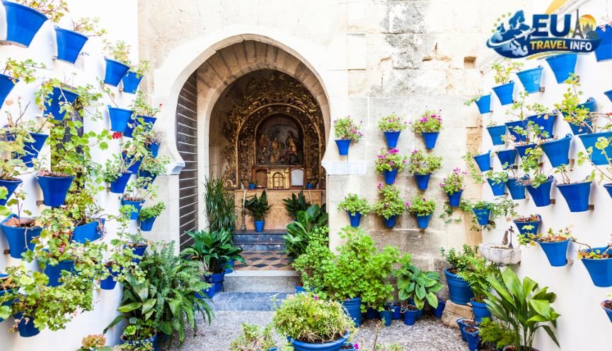 Córdoba Patios and History