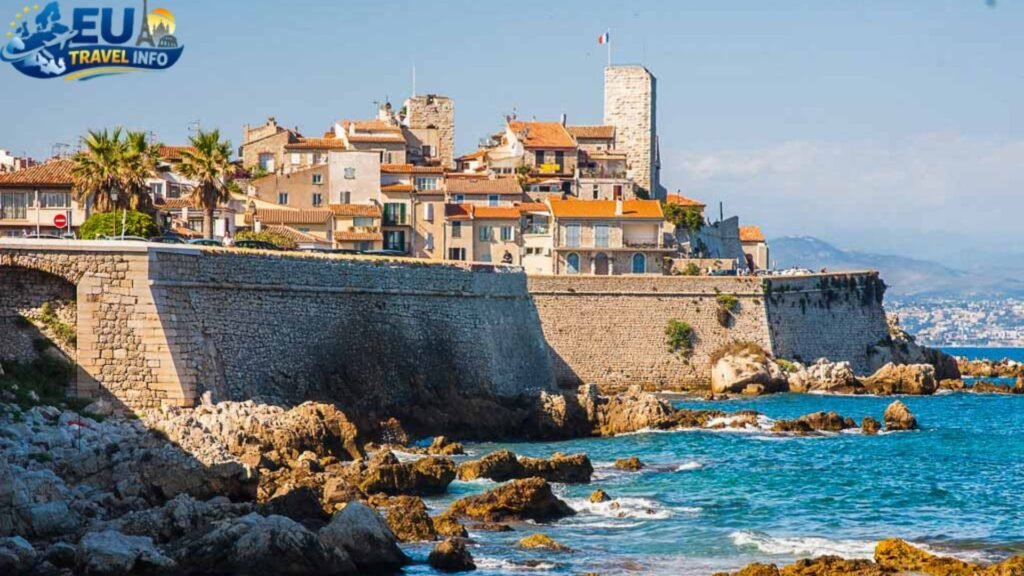 Glamour in Cannes and Old Walls in Antibes