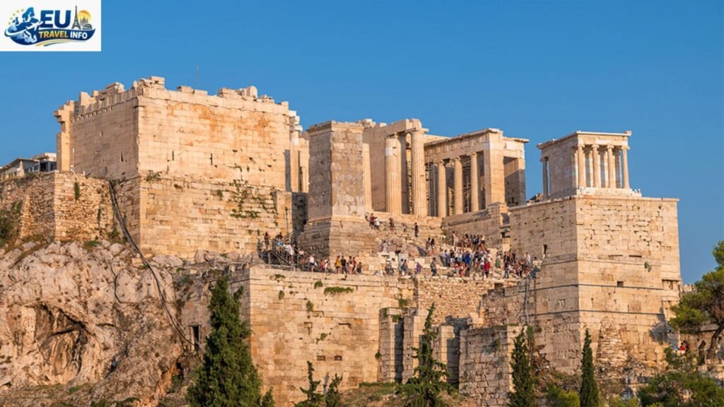 The Best Strategy to See the Acropolis