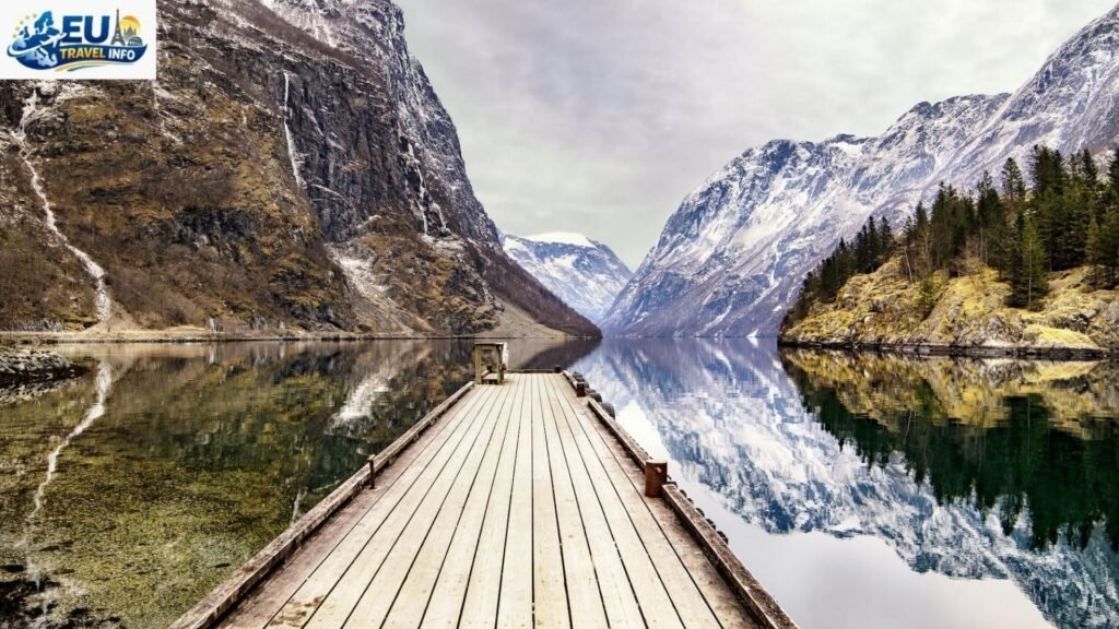 The Winter Wonderland: October to April